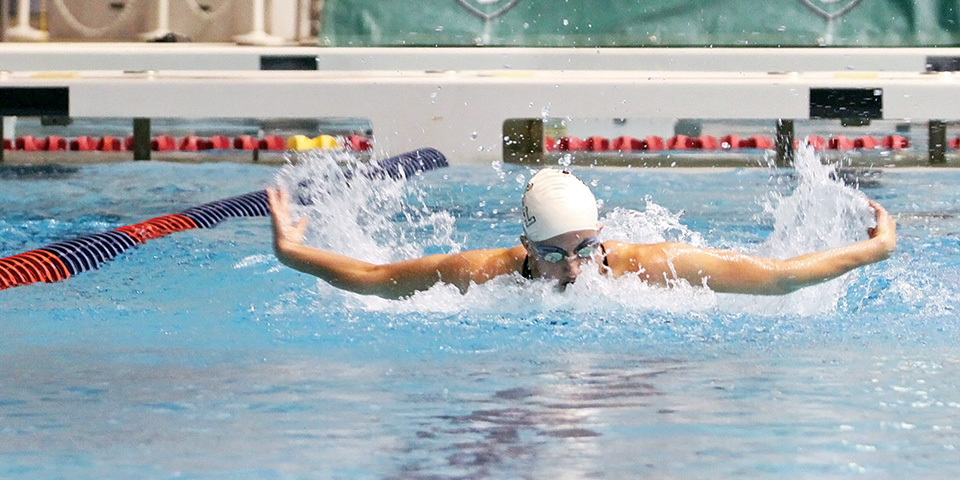 emily_tanasse_1_nolegs-960x480px